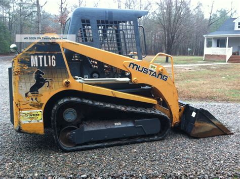 Skid Steer Loaders Crawler Track Mounted Mustang MTL312 